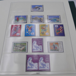 Collection timbres de France 1989-1997 neuf** complet en album.