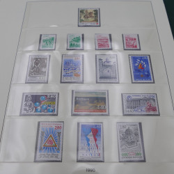 Collection timbres de France 1989-1997 neuf** complet en album.