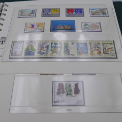 Collection timbres de France 1989-1997 neuf** complet en album.