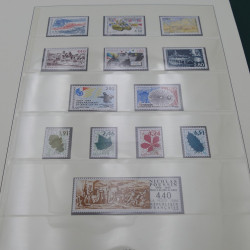 Collection timbres de France 1989-1997 neuf** complet en album.