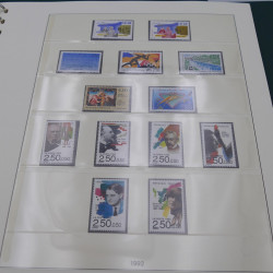 Collection timbres de France 1989-1997 neuf** complet en album.