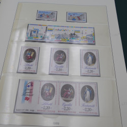 Collection timbres de France 1989-1997 neuf** complet en album.