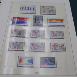 Collection timbres de France 1989-1997 neuf** complet en album.