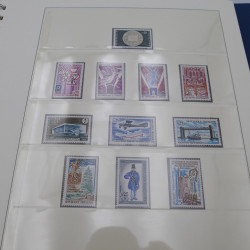 Collection timbres de France 1967-1981 neuf** en album.