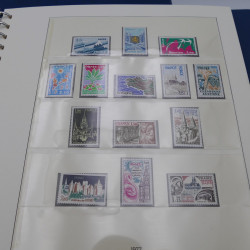 Collection timbres de France 1967-1981 neuf** en album.