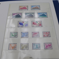 Collection timbres de France 1967-1981 neuf** en album.