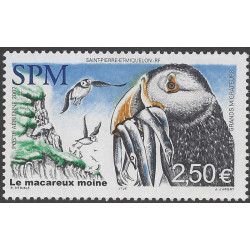 Le macareux moine timbre poste aérienne de Saint Pierre et Miquelon N°82 neuf**.