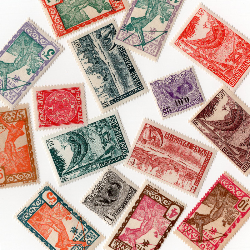 Guyane Française 25 timbres de collection tous différents.