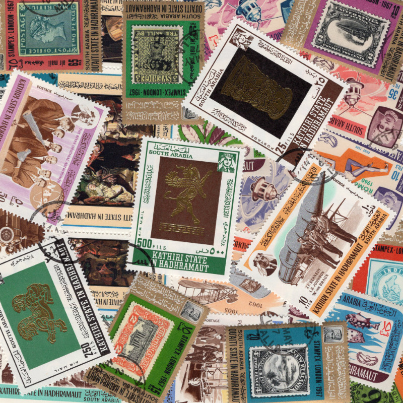 Hadramaout 25 timbres de collection tous différents.