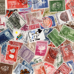 Danemark timbres grands formats tous différents.