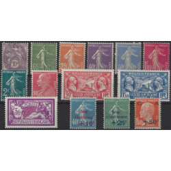 France année 1927 complète timbres neufs**.