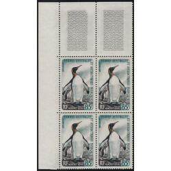 Manchot royal timbre T.A.A.F. N°17 bloc de 4 cdf neuf**.