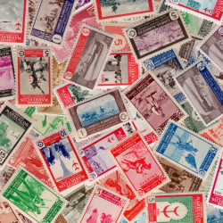 Maroc Espagnol 50 timbres de collection tous différents.