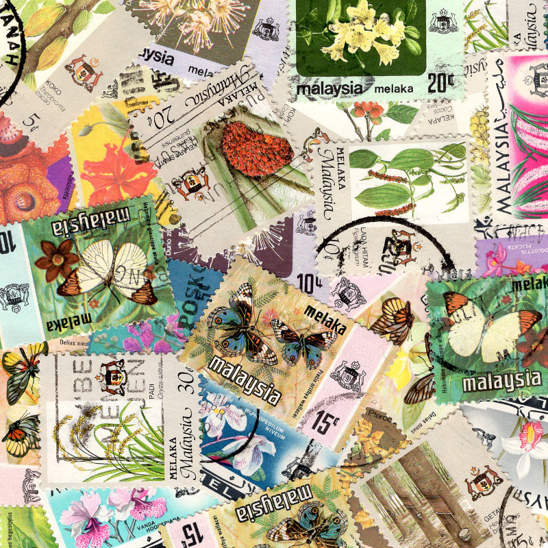 Malacca 25 timbres de collection tous différents.