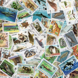 Animaux WWF 50 timbres thématiques tous différents.