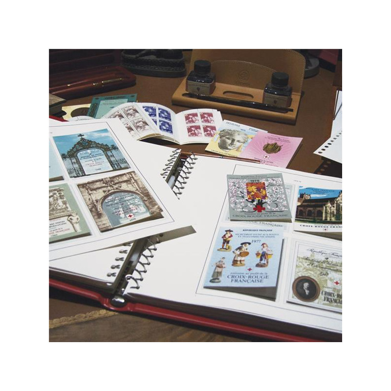 Pack complet pour carnet de timbres Croix-Rouge 1952 - 2022 en album Supra Yvert.