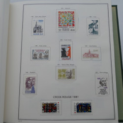 Collection timbres de France 1968-1998 en album Cérès.