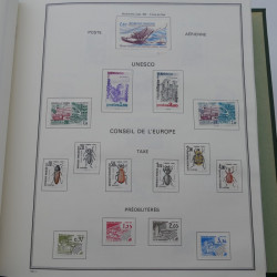 Collection timbres de France 1968-1998 en album Cérès.