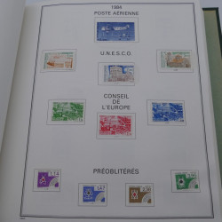 Collection timbres de France 1968-1998 en album Cérès.