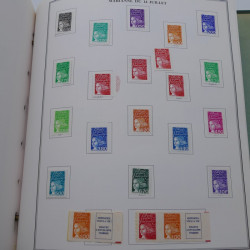 Collection timbres de France 1968-1998 en album Cérès.