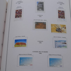 Collection timbres de France 1968-1998 en album Cérès.