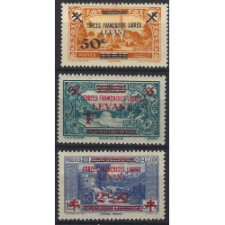 Levant timbres N°41-43 série neuf**.