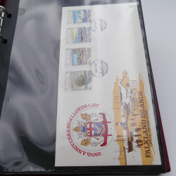 Collection commémoratives des Îles Falkland en album.