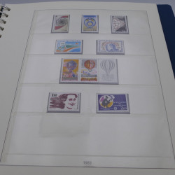 Collection timbres de France neufs 1981-1987 en album Lindner.