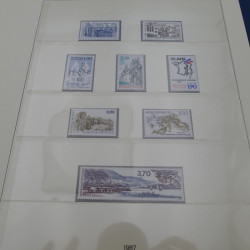 Collection timbres de France neufs 1981-1987 en album Lindner.