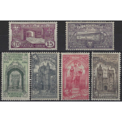 Portugal Saint Antoine de Padoue timbres N°547-552 série neuf*.