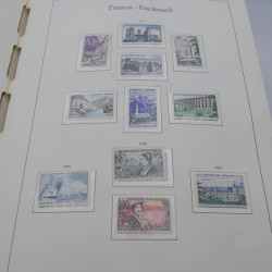 Collection timbres de France neufs** 1960-1989 en album Leuchtturm.