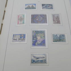 Collection timbres de France neufs** 1960-1989 en album Leuchtturm.