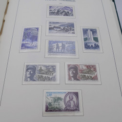 Collection timbres de France neufs** 1960-1989 en album Leuchtturm.