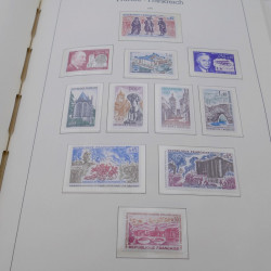 Collection timbres de France neufs** 1960-1989 en album Leuchtturm.