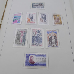 Collection timbres de France neufs** 1960-1989 en album Leuchtturm.