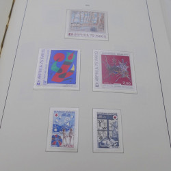 Collection timbres de France neufs** 1960-1989 en album Leuchtturm.