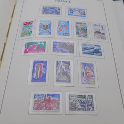 Collection timbres de France neufs** 1960-1989 en album Leuchtturm.