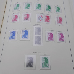 Collection timbres de France neufs** 1960-1989 en album Leuchtturm.