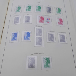 Collection timbres de France neufs** 1960-1989 en album Leuchtturm.