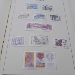 Collection timbres de France neufs** 1960-1989 en album Leuchtturm.