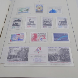 Collection timbres de France neufs** 1960-1989 en album Leuchtturm.