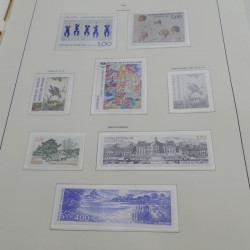 Collection timbres de France neufs** 1960-1989 en album Leuchtturm.