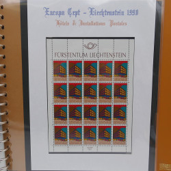 Collection feuillet de timbres Liechtenstein Europa 1961-1999 en 2 albums.