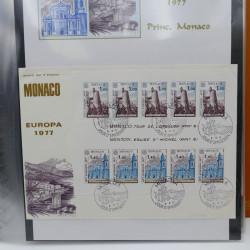 Collection feuillets de timbres Europa 1960-1999 en 13 albums.