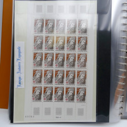 Collection feuillets de timbres Europa 1960-1999 en 13 albums.