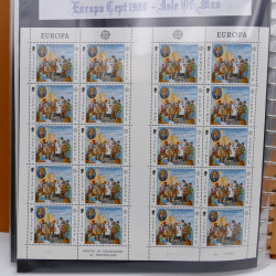 Collection feuillets de timbres Europa 1960-1999 en 13 albums.