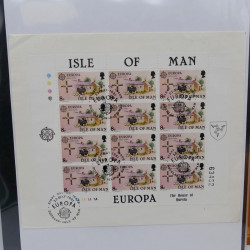 Collection feuillets de timbres Europa 1960-1999 en 13 albums.