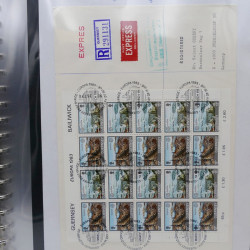 Collection feuillets de timbres Europa 1960-1999 en 13 albums.