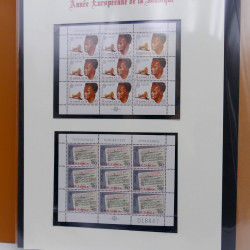 Collection feuillets de timbres Europa 1960-1999 en 13 albums.