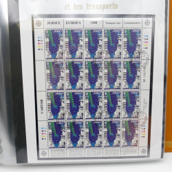 Collection feuillets de timbres Europa 1960-1999 en 13 albums.